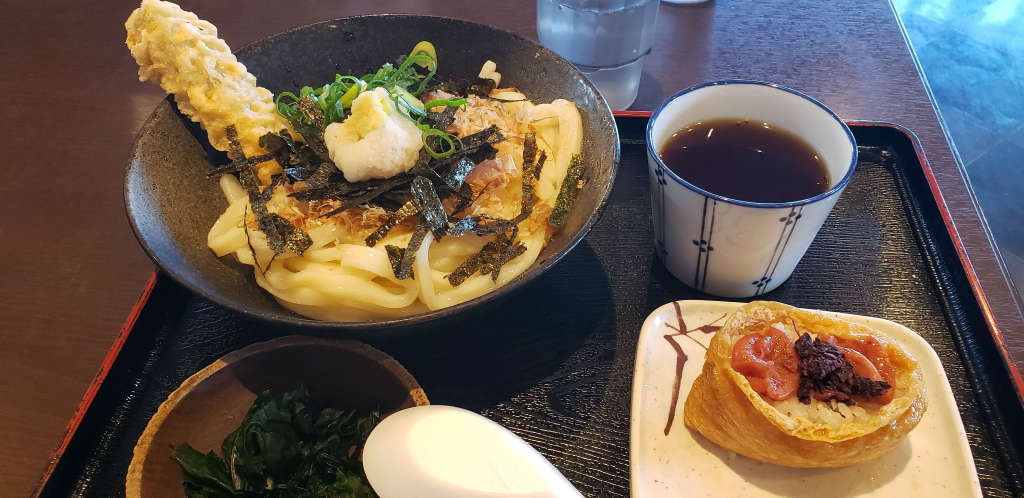 八幡西区にあるうどん家 【 麺処 和田や 】モチモチ麺で美味しい！
